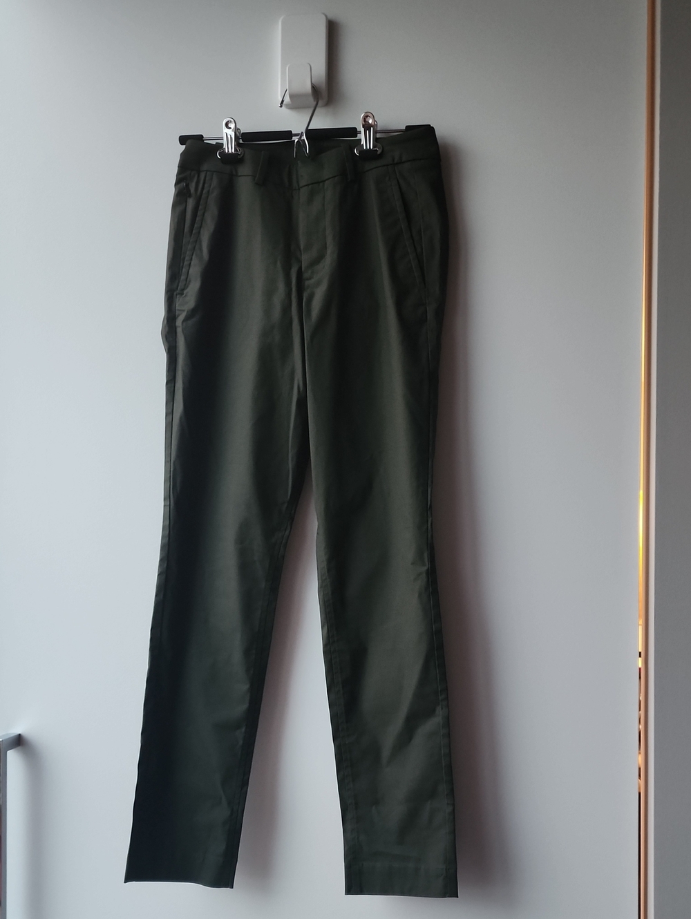 BNWOT Kit and Ace Navigator Commute Slim Fit Pants